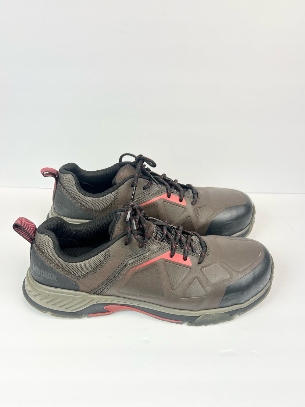 Kodiak LKT1 Composite Safety Toe Men's Brown and Red Shoes Size 11M